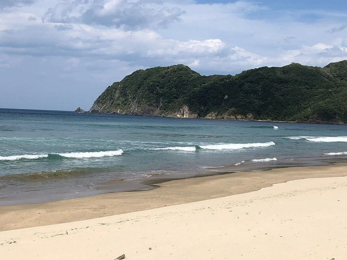 Higashihama Beach