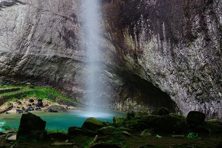 Dalong Waterfall