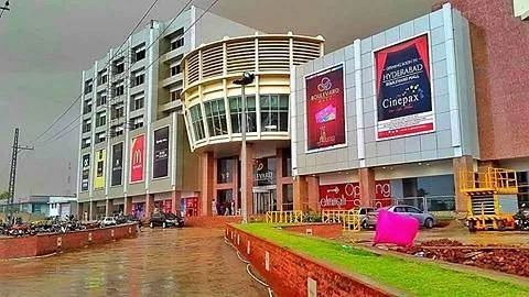Boulevard Mall