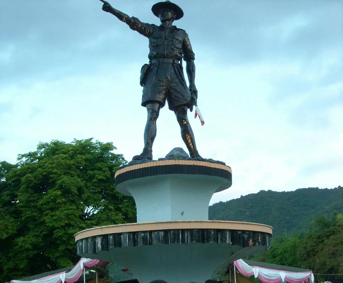 Nani Wartabone Monument