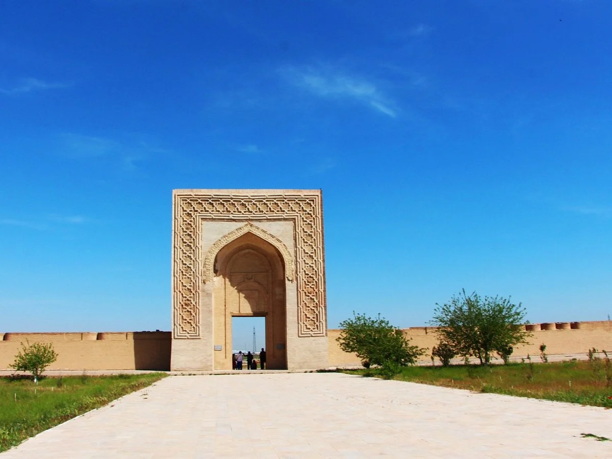 Karavan-Sarai Rabati Malik