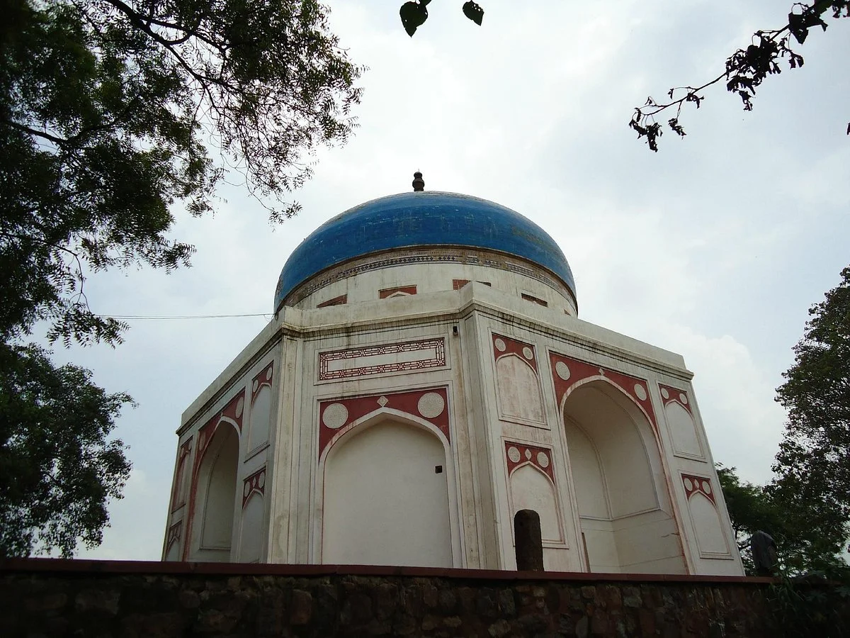 Nila Gumbad