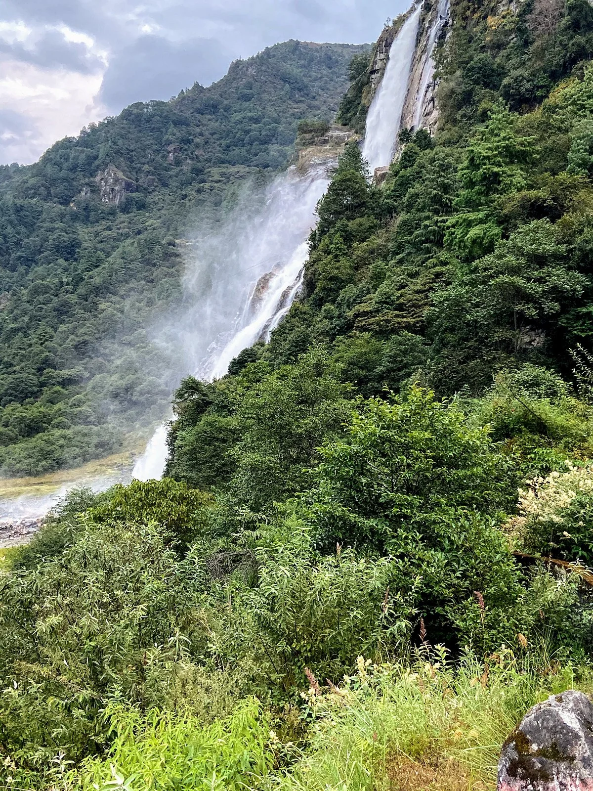 Bap Teng Kang Waterfall