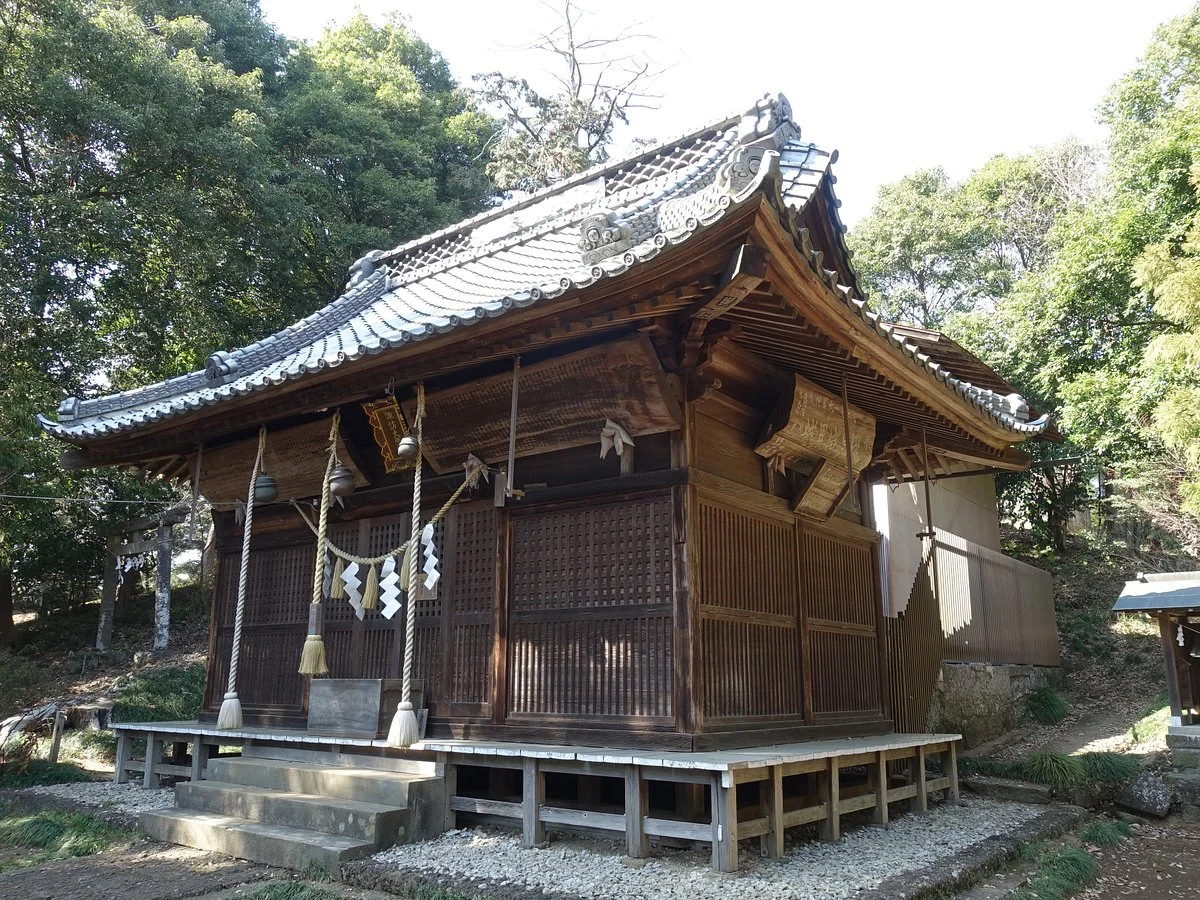 Suwa Jinja Shrine