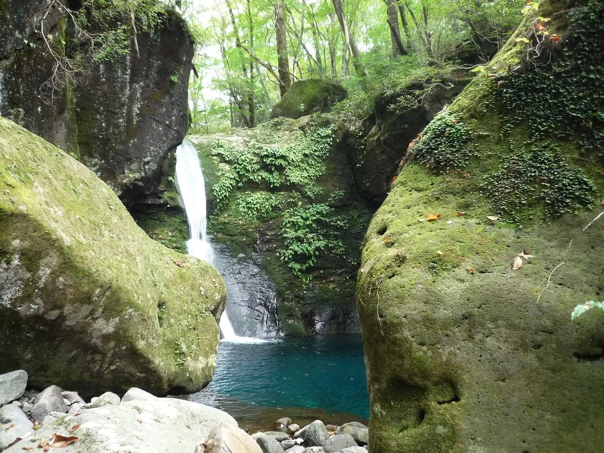Oshiraji Falls