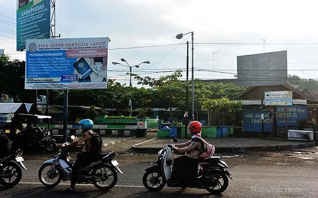 Lasem  Square