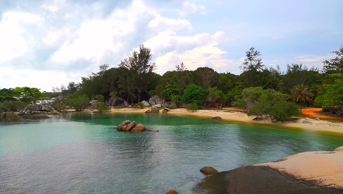 Penyabong Beach