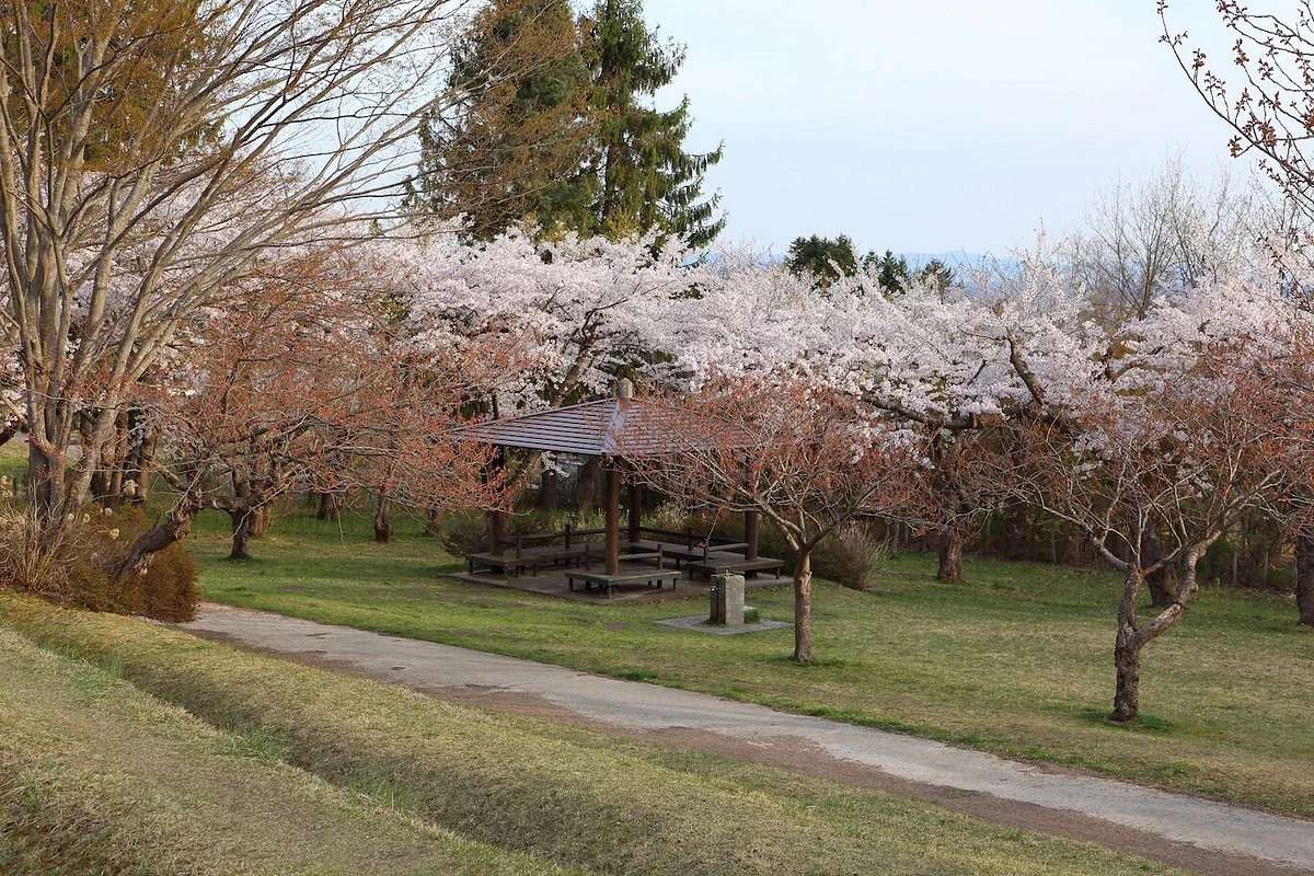 Shiryokaku