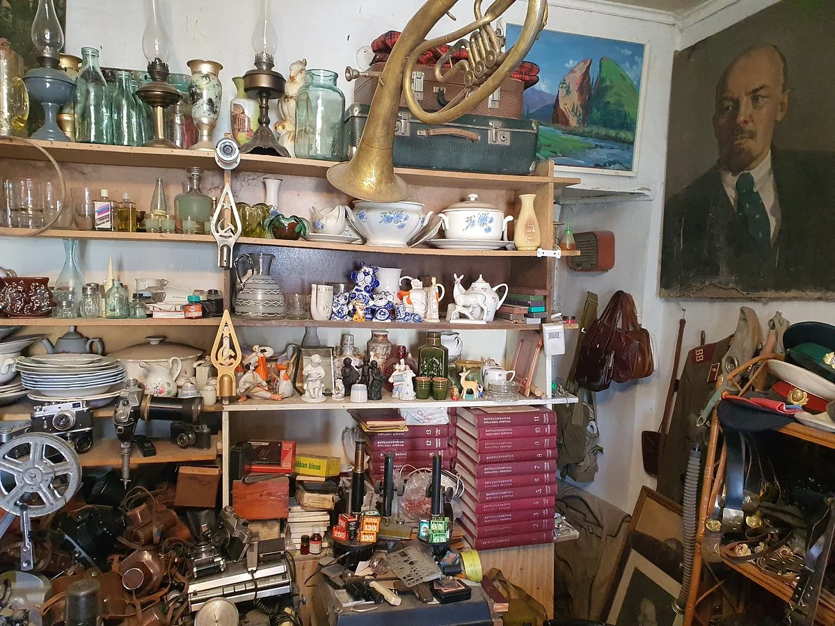 Antique Shop of Aleksandr Korablev