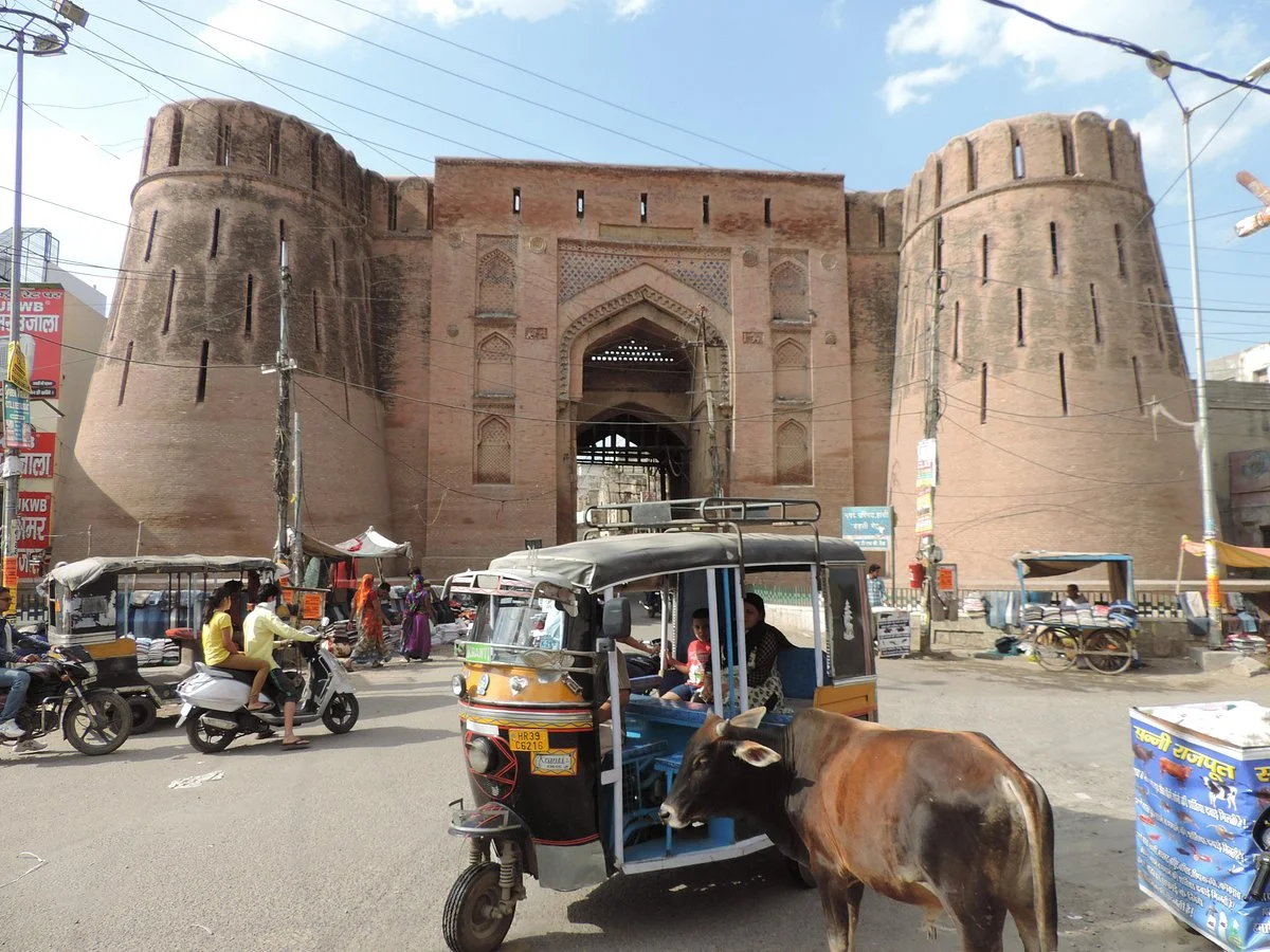 Barsi Gate