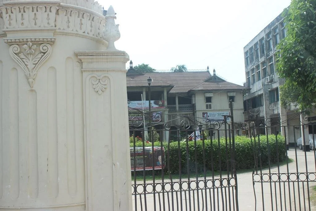 Gouripur Lodge