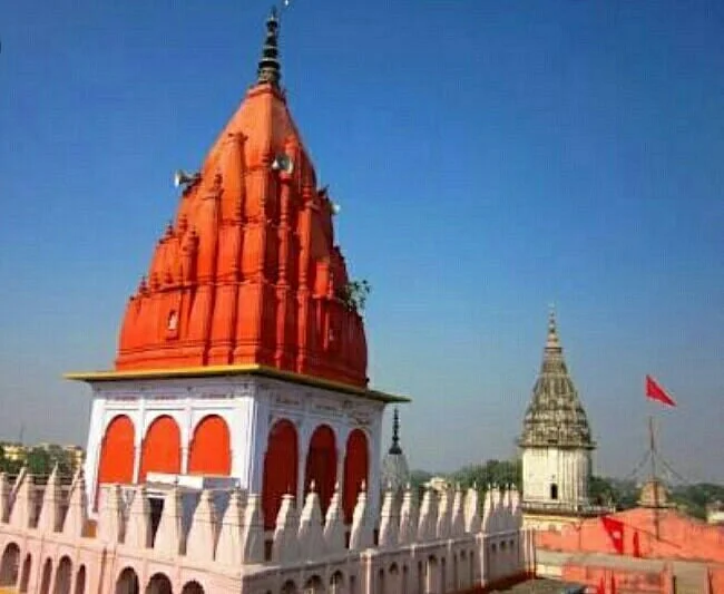 Hanuman Garhi Mandir