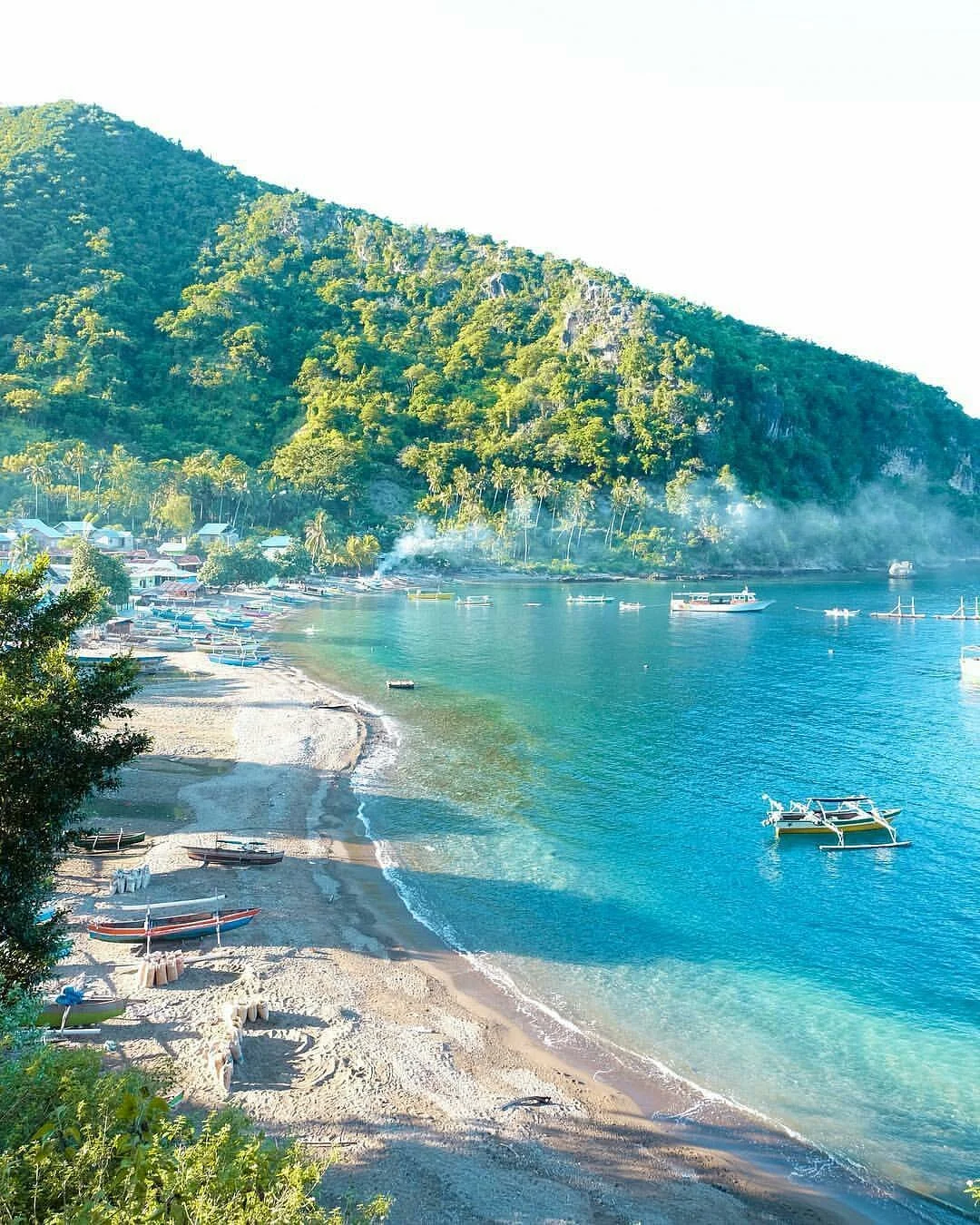 Oluhuta Beach