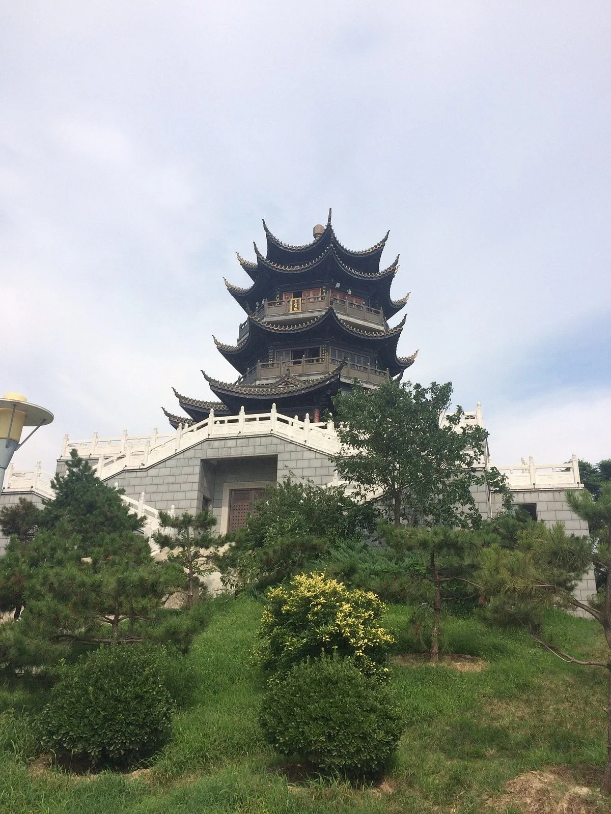 Qing Feng Lake