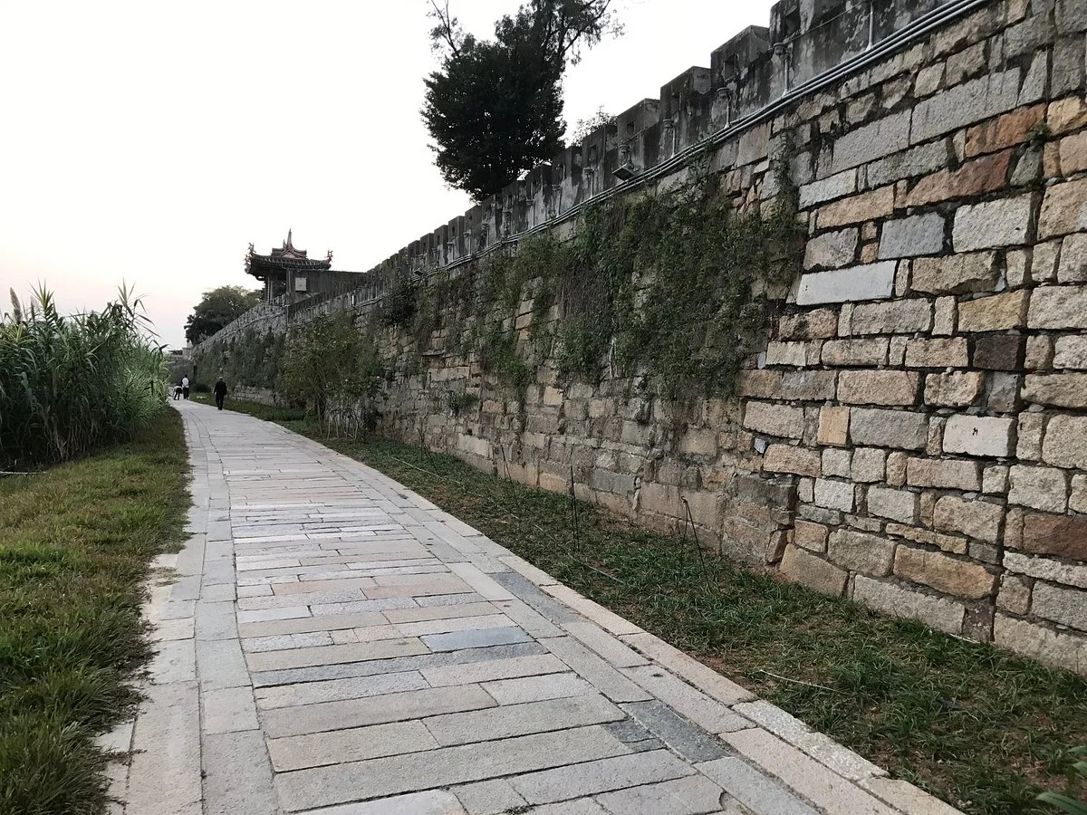 Tong'An Ancient CIty Wall