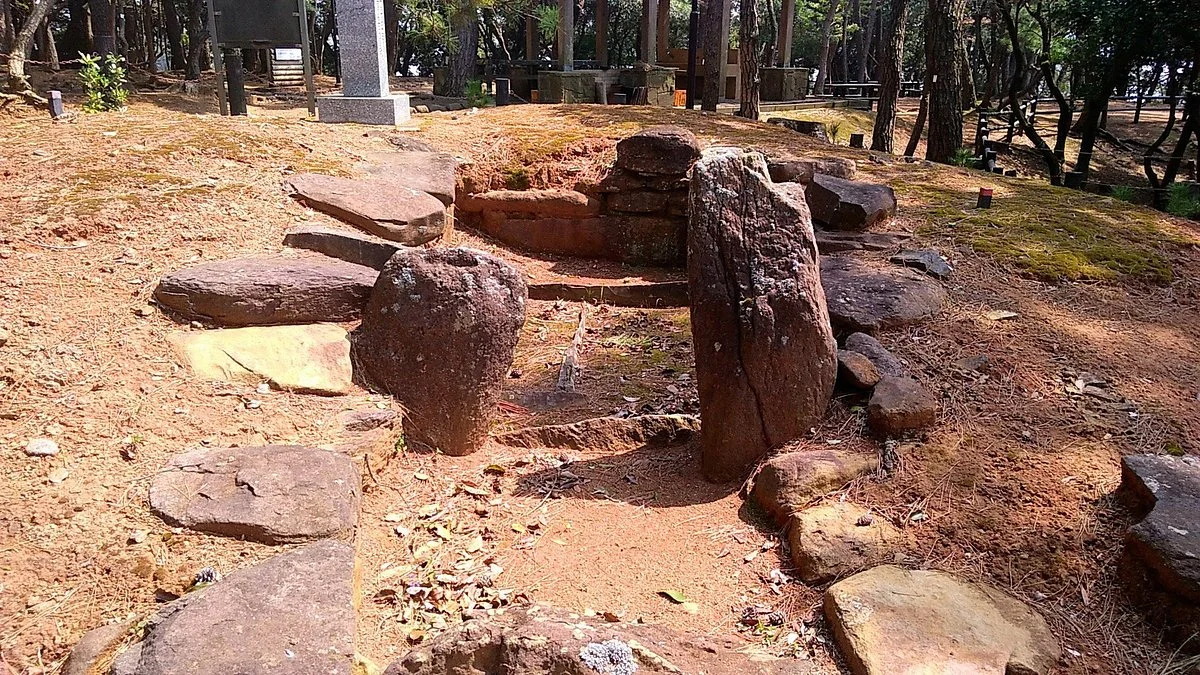 Kushimazaki Kofun
