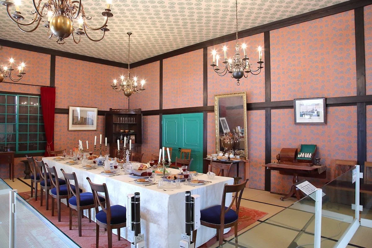 Kapitan Room