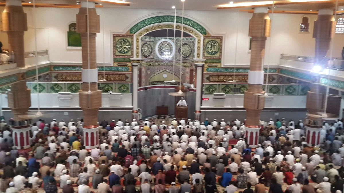 Al Makmur Grand Mosque