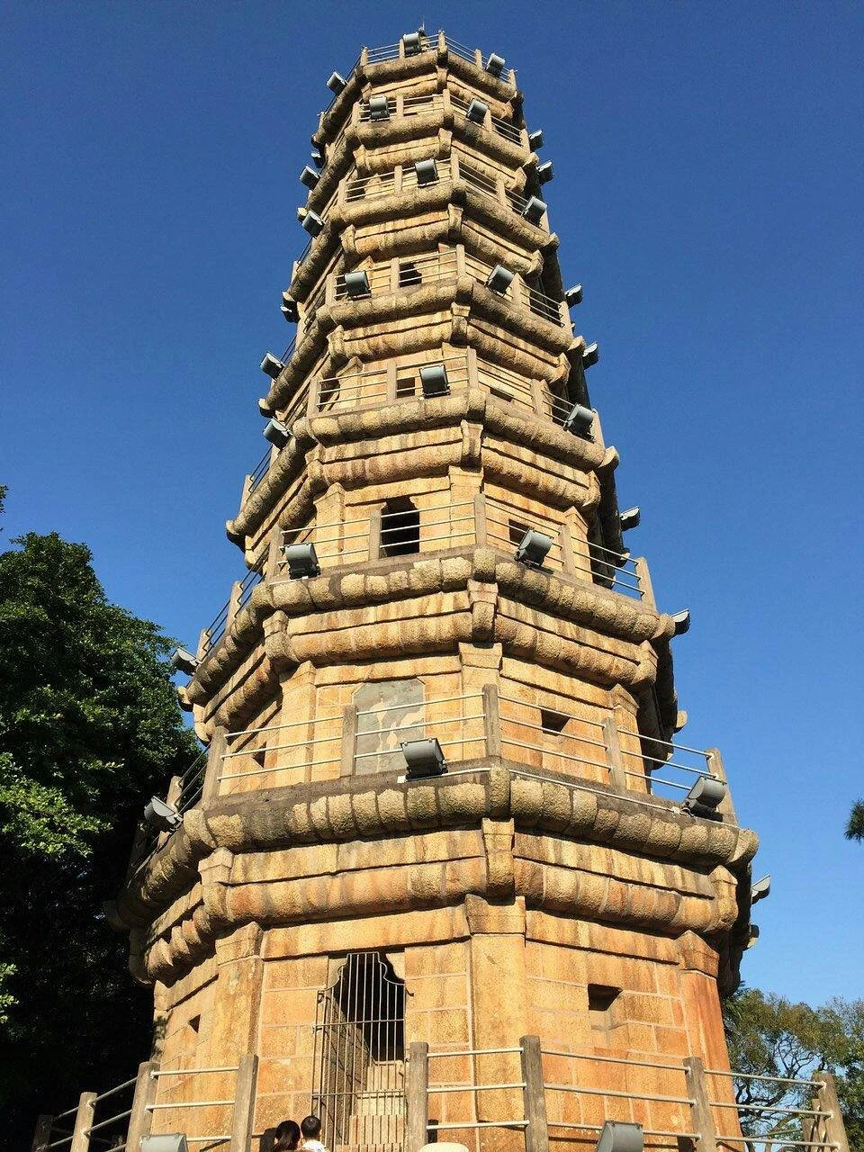 Luoxing Tower