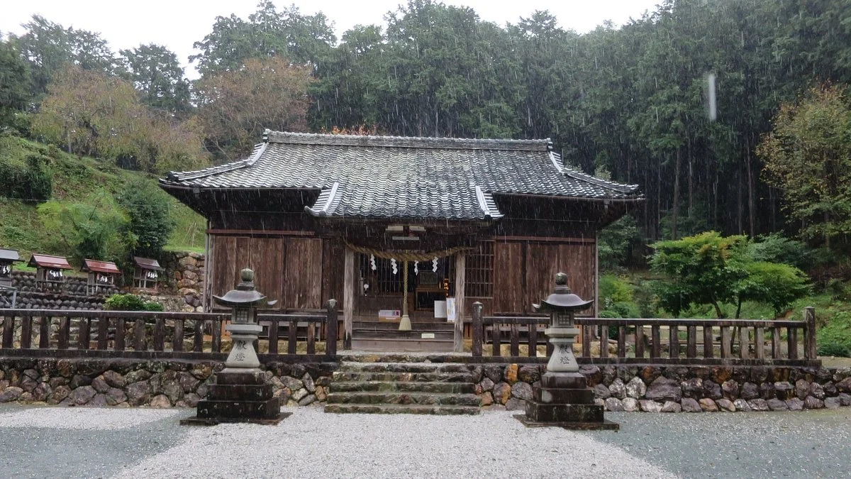 Hashisaki Shrine