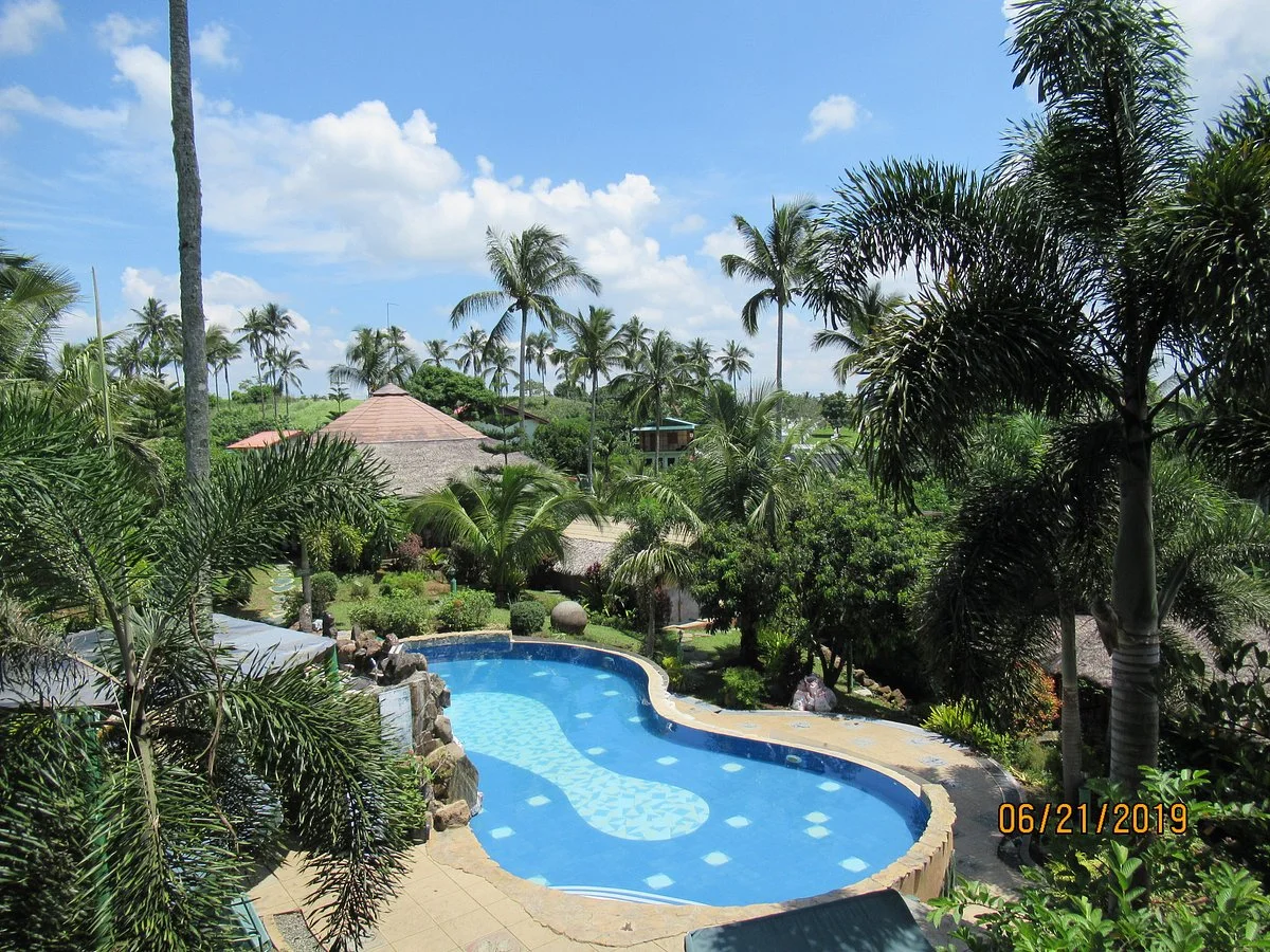 Gratchi's Getaway Tagaytay Farm Resort