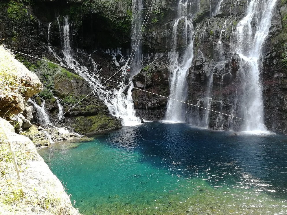 Cascade de trou noir