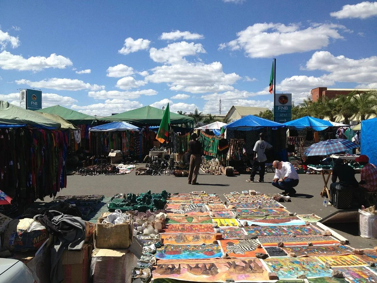 Pakati Sunday Market
