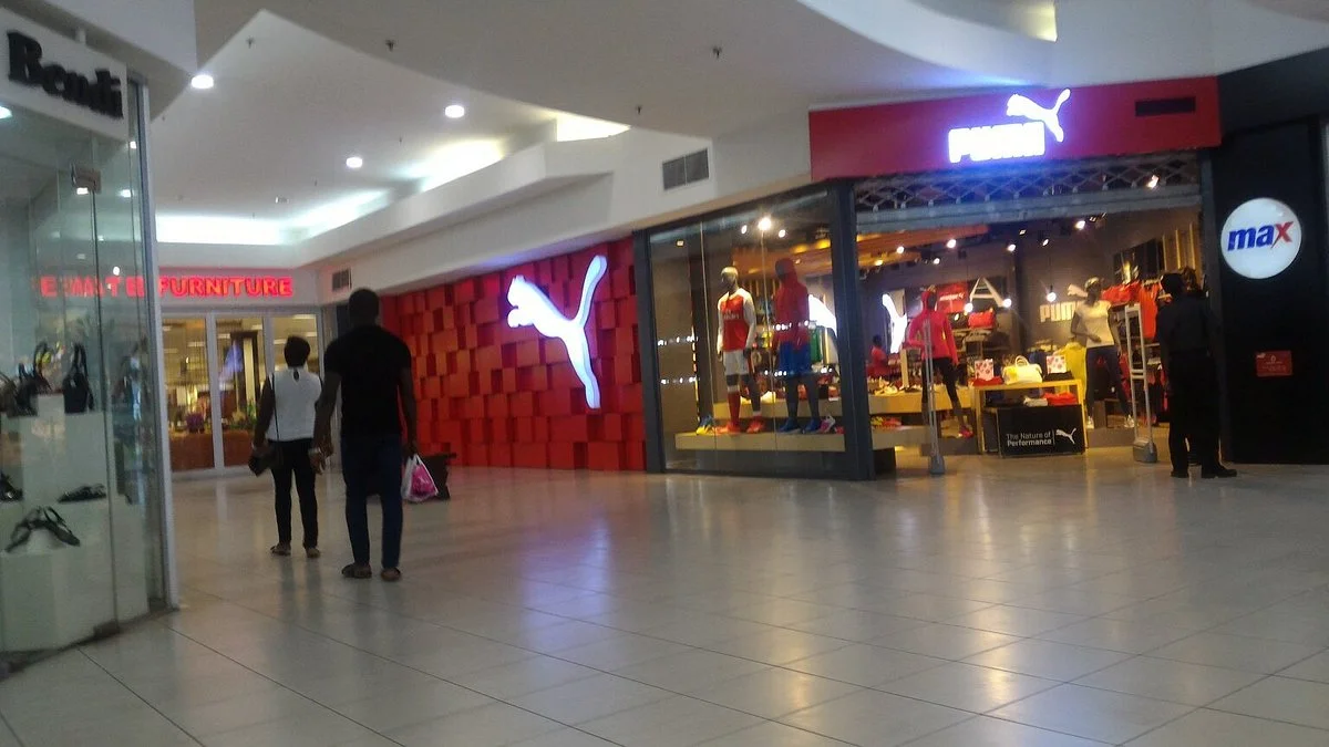 Palms Shopping Mall