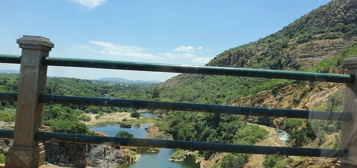 Hartbeesport Dam Wall