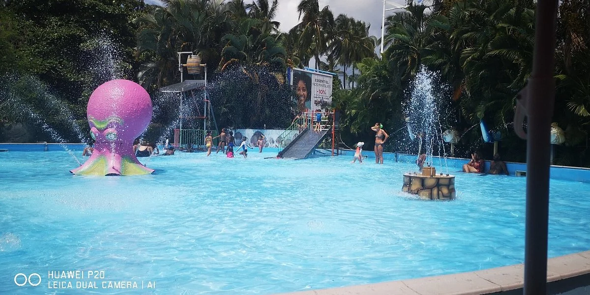 Oasis Lagoon