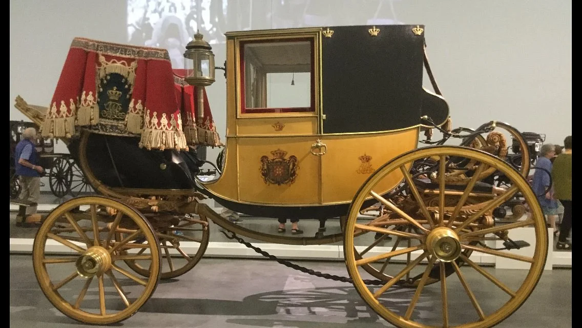 Musee National des Costumes