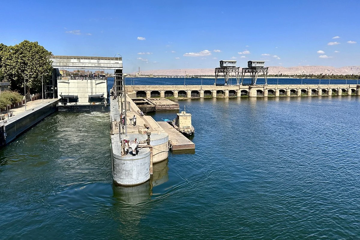Esna Lock