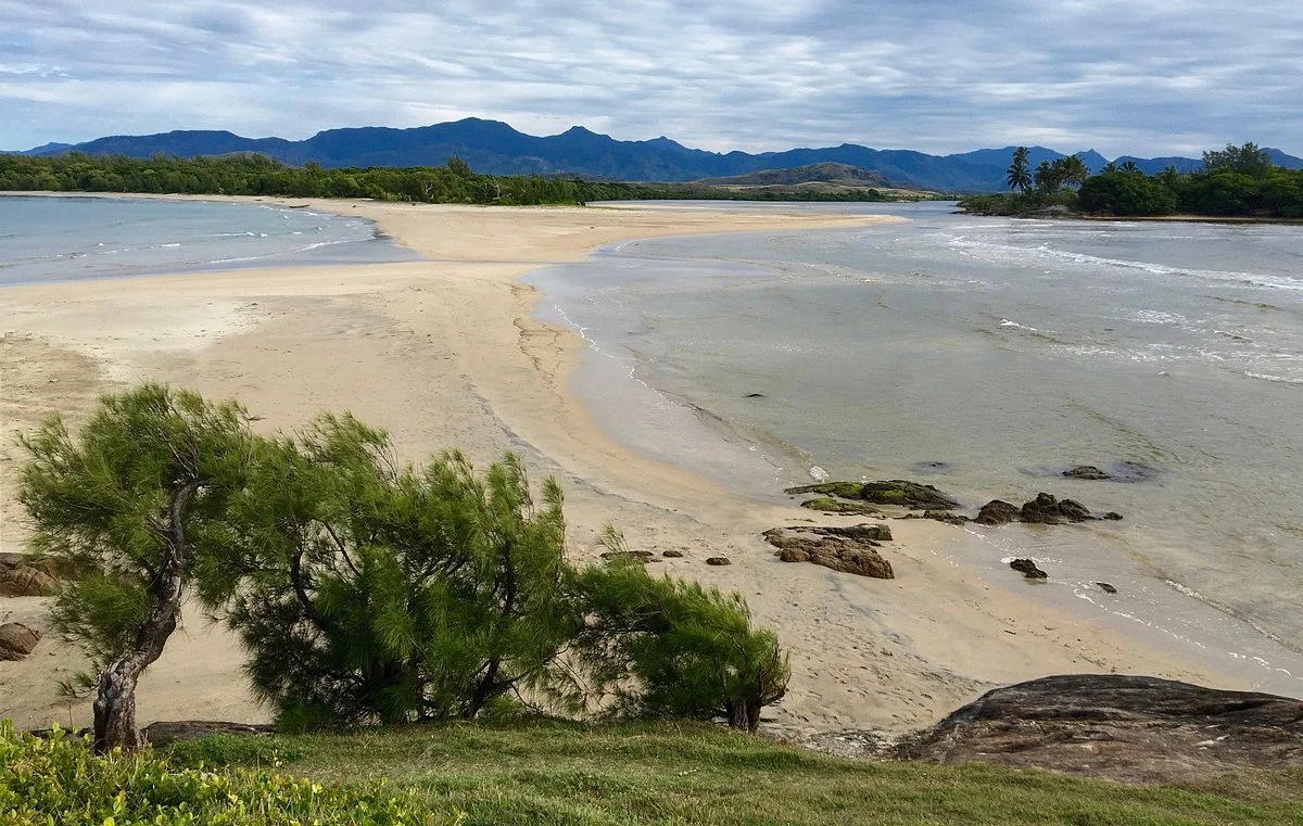 Lokaro Beach