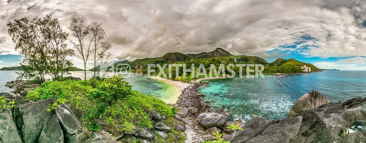 Port Glaud Lagoon