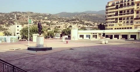Statue of Djilali Bounaama