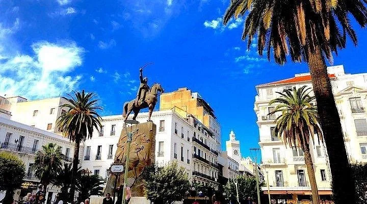 L'opera d'Alger Boualem Bessaih