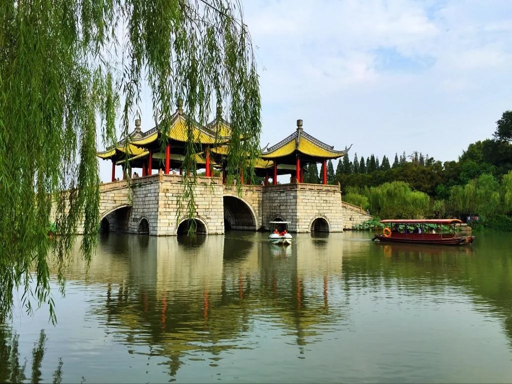 Slender West Lake