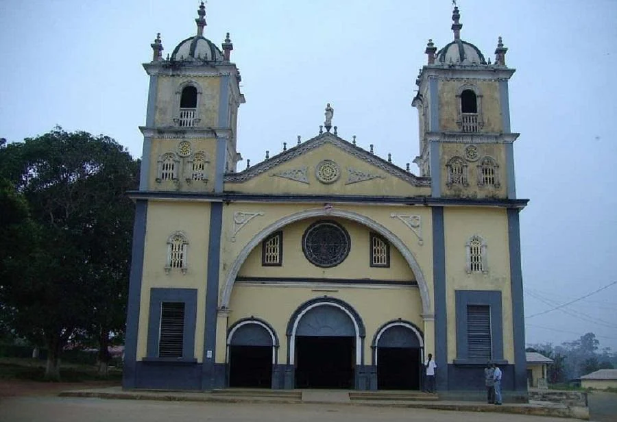 Catedral de Ebebiyín