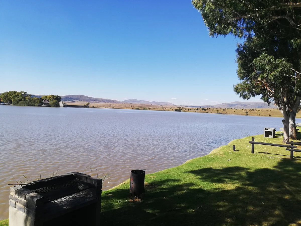 Emanzini Resort Vrede Dam