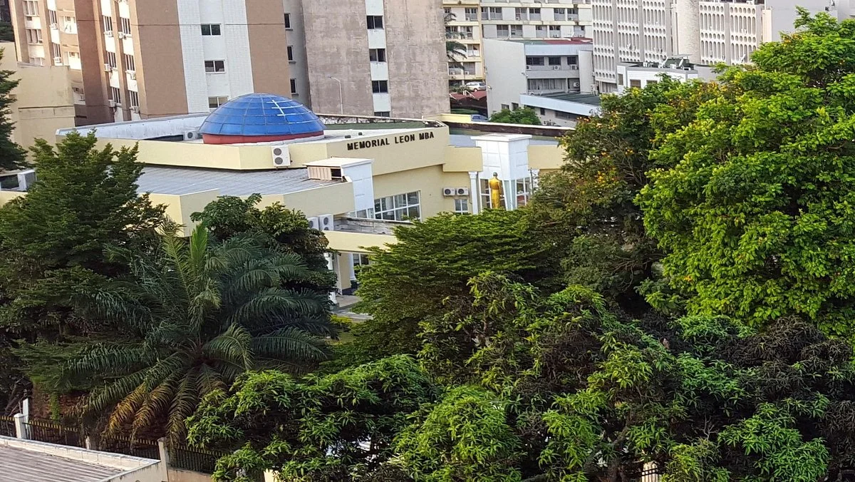 Memorial Leon Mba