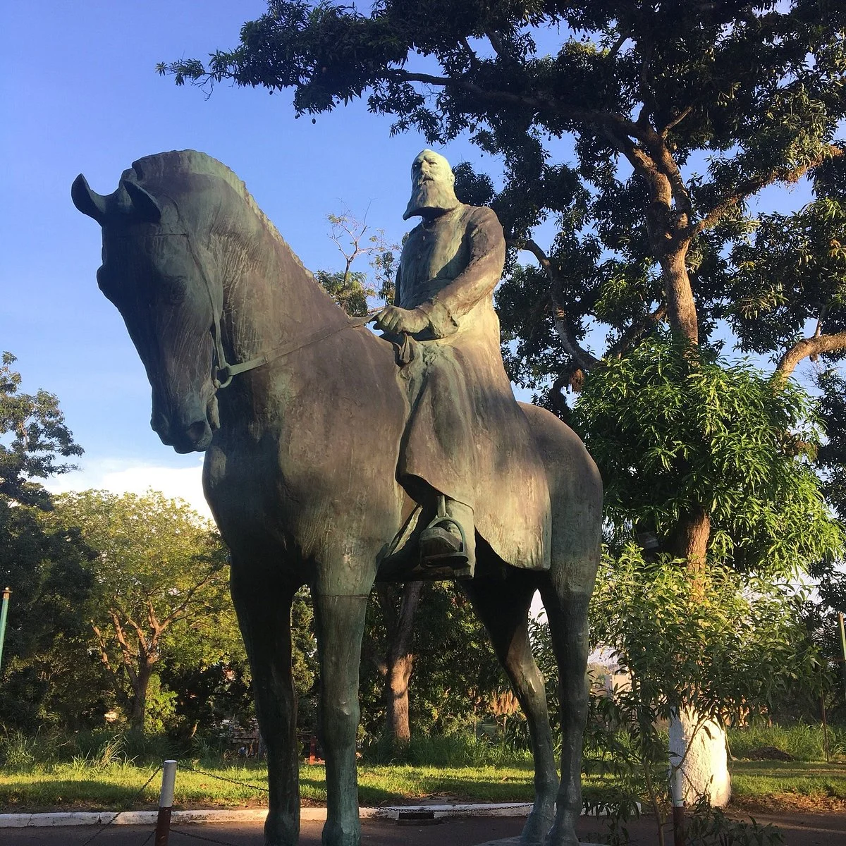 Statue de Leopold II