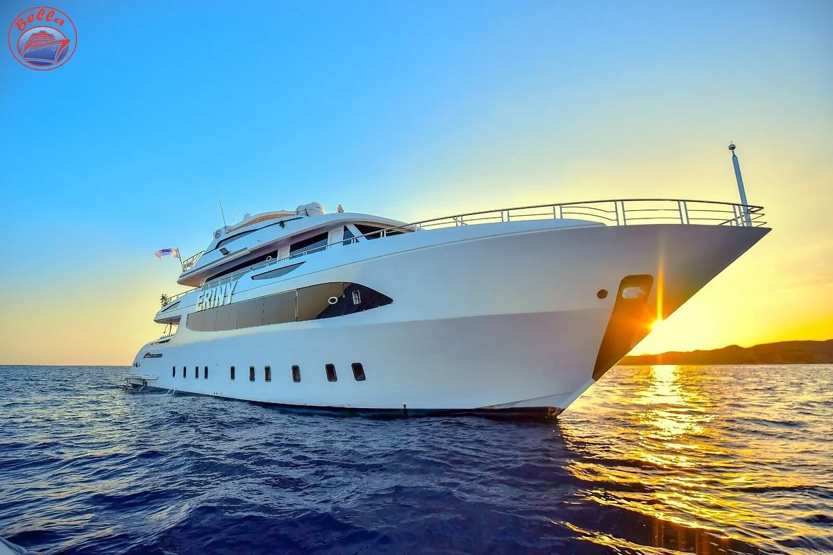Bella Liveaboard