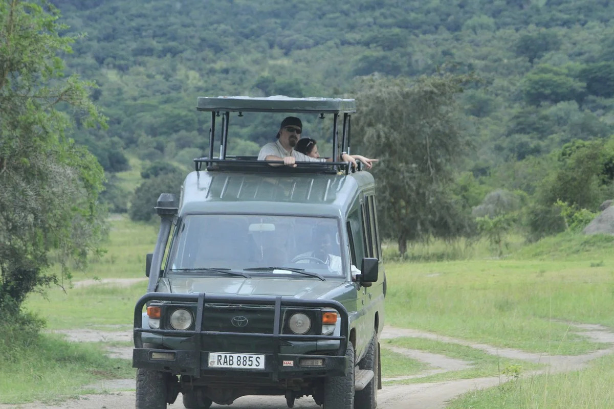Rwagasabo Safaris