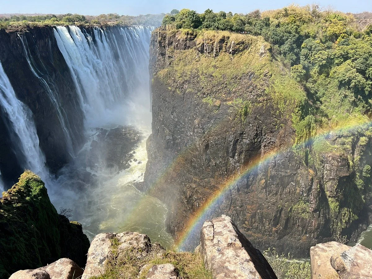 Victoria falls Emmanuel Taxis and Tours