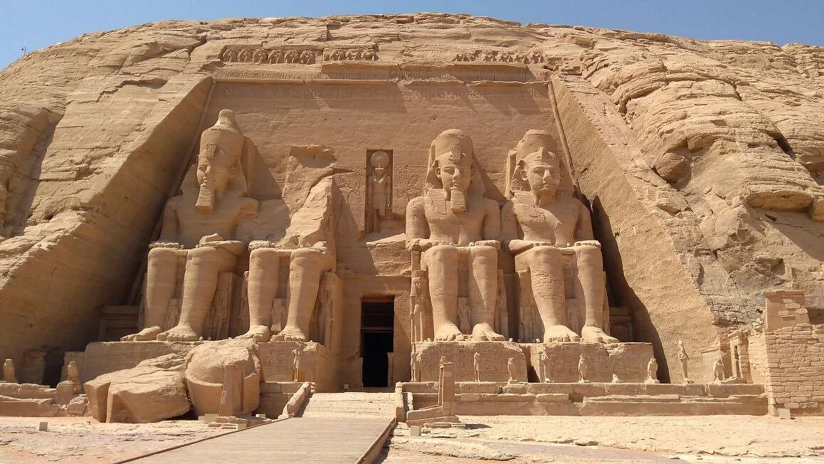 Luxorview