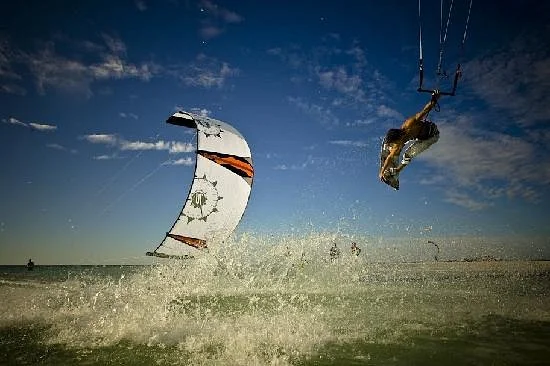 Yoaneye Kitesurfing