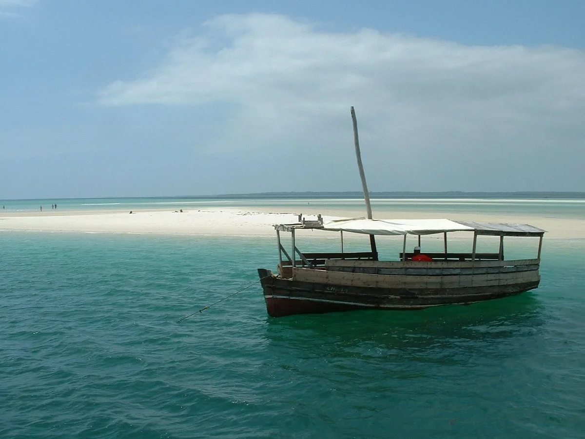 Kinazini Funzi Dhow Day Safari