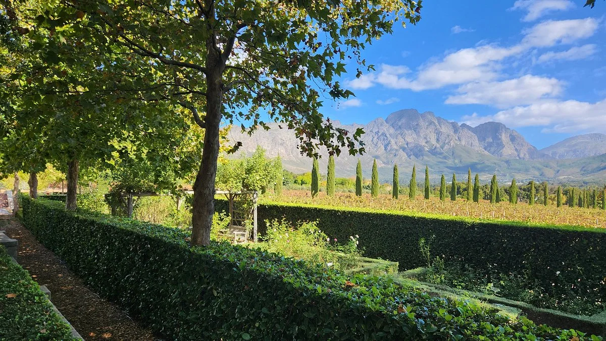 Le Lude Estate