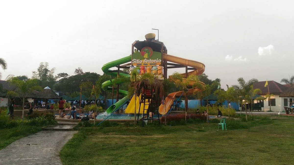 Sitio Antonio Wavepool Resort