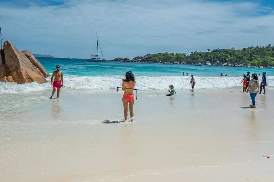 Praslin & La Digue Trip